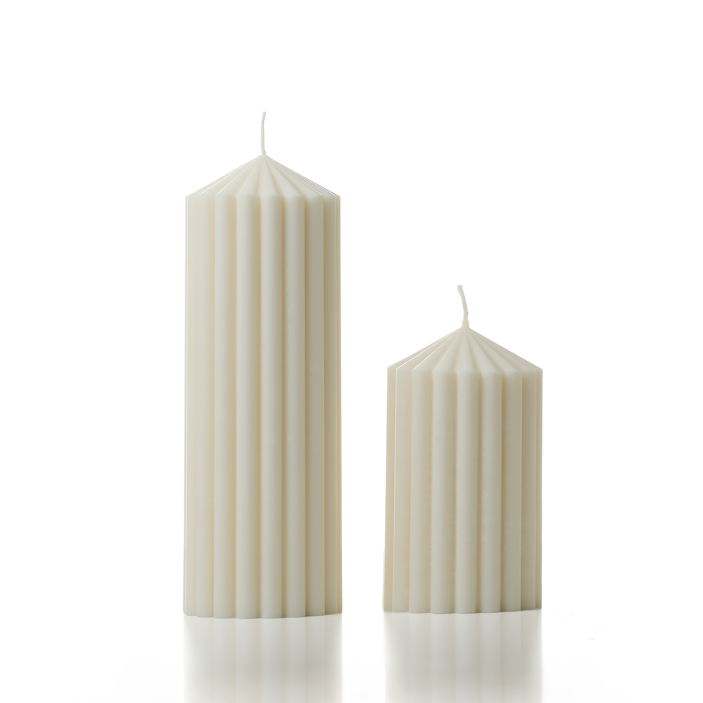 Ribbed pillar candle